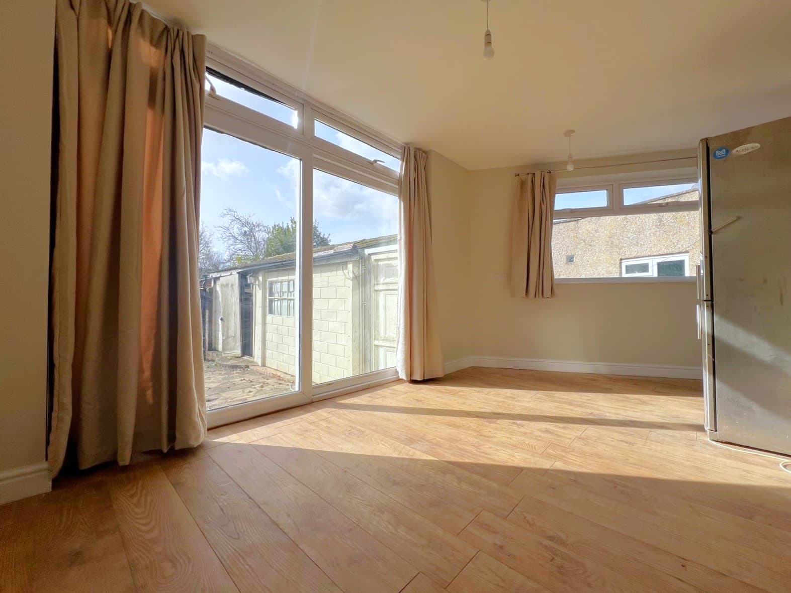 Allgood Close, Morden, SM4 - Image 8