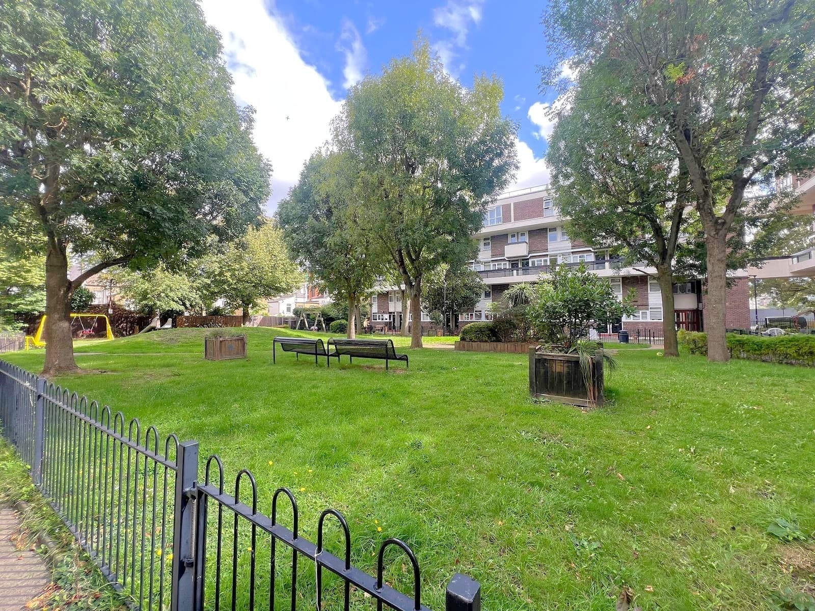 Philpot Square, SW6 - Image 8