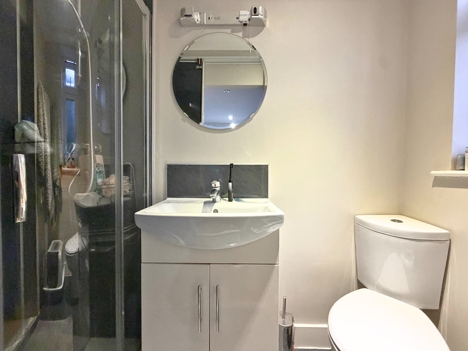 Kingsway Road, Cheam, SM3 - Image 8