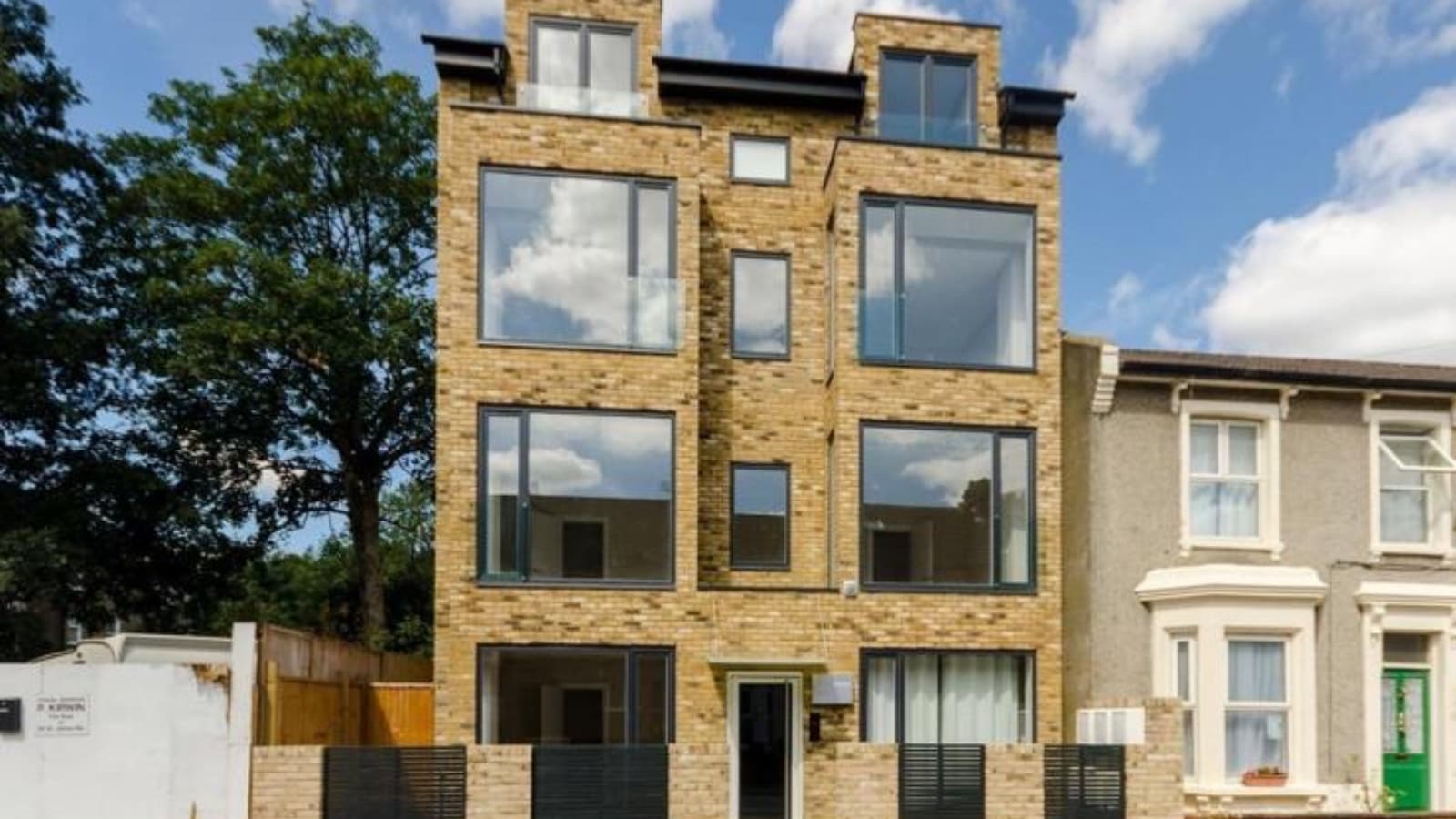 James's Park, Croydon, London, CR0 2WS at James's Park, Croydon, London, CR0 2WS